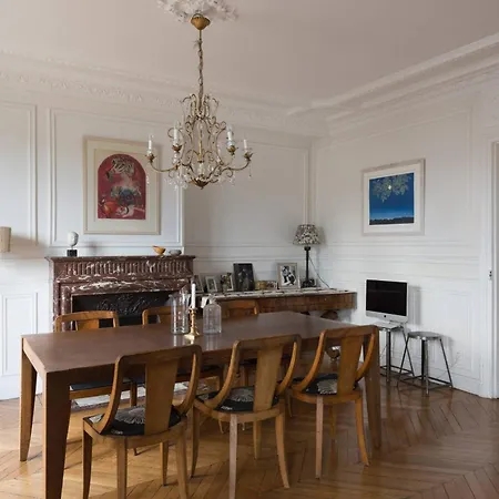 شقة The Parisian Balcony باريس